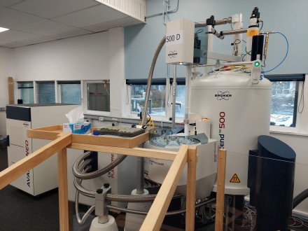NMR SPECTROMETER 500 MHz with BBFO Cryoprobe