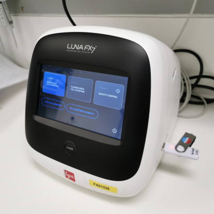 LUNA FX7